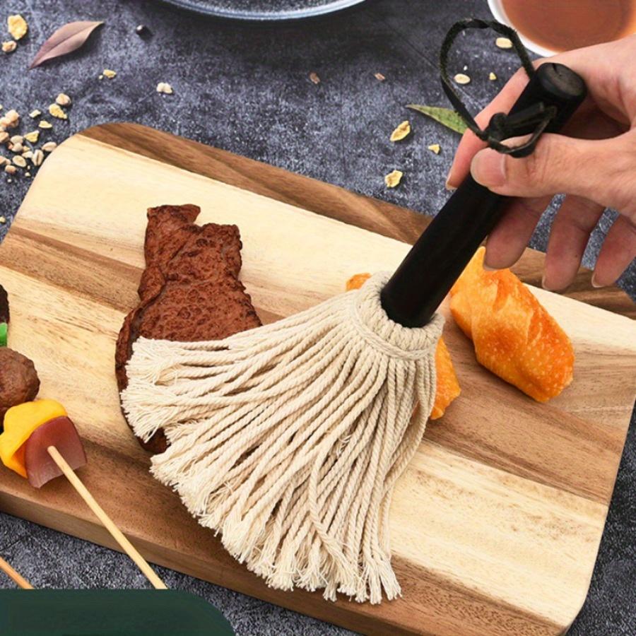 2 ks BBQ grilovací mop s vyměnitelnou hlavou, dřevěná rukojeť, BBQ štětec na namáčení, velký štětec na koření masa