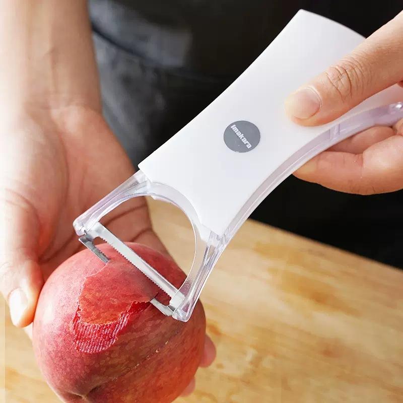Japanese Vegetable Peeler Multi-Function Kitchen Peeling Tool for Potatoes Apples Ergonomic Fruit Peeler with Blade Guard