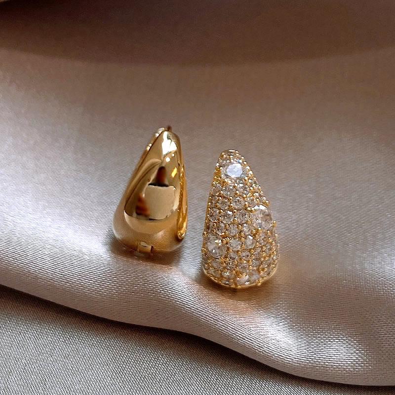 Luxury Gold Color Ear Buckle Exquisite Micro Inlaid Zircon High-End Earrings For Women‘s Jewelry Accessories New Design 2026