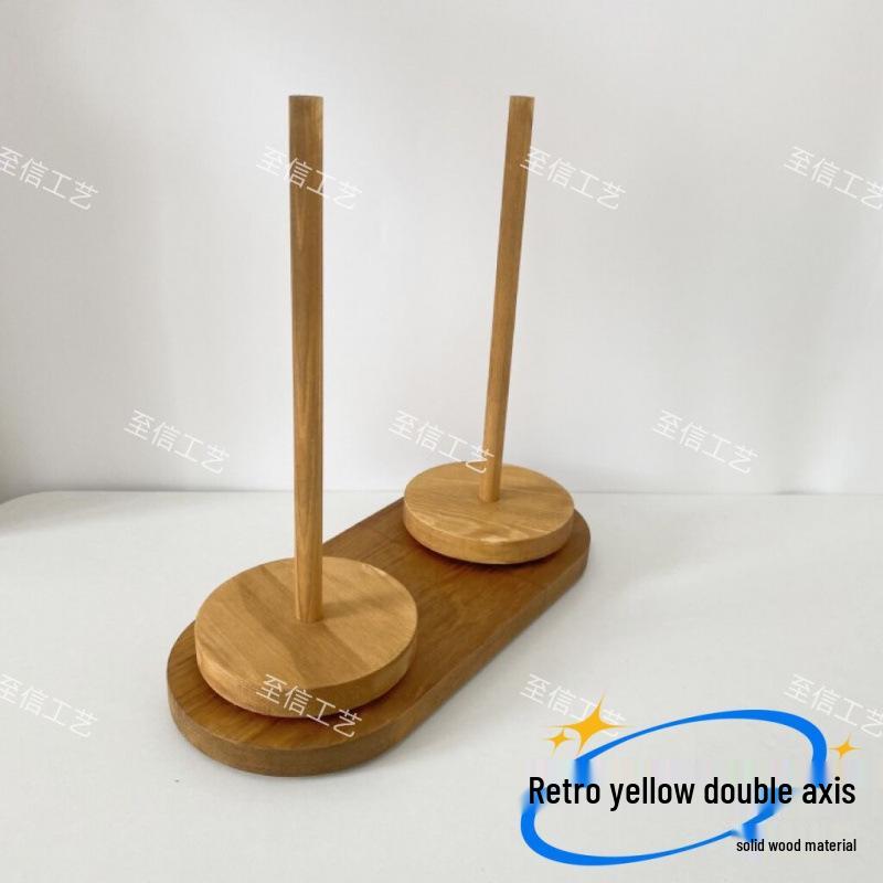 Detachable Solid Wood Yarn Winder: Portable, Lightweight Hand Knitting & Weaving Tool.