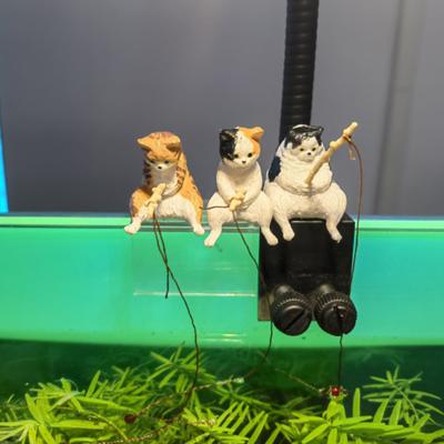 1Pcs Fish Tank Landscaping Vivid Shape Exquisite Cartoon Fishing Cat Ornament