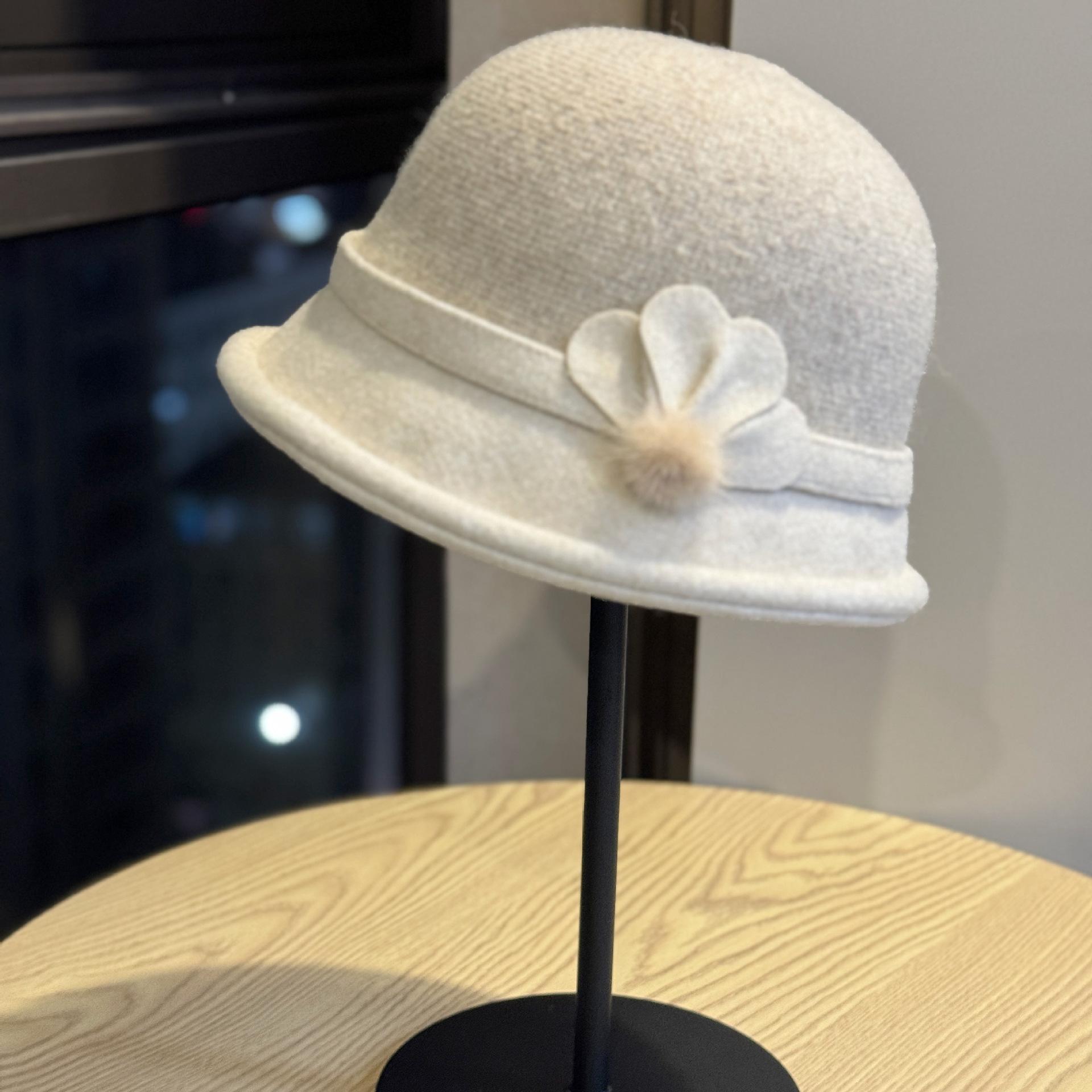 

Осінньо-зимові шапки для жінок середнього та похилого віку для мам, бабусь та літніх жінок, плюс оксамитові теплі вовняні вовняні шапки, модні Adjustable