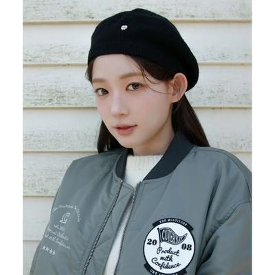 WOMAN Cloverheart Wool Blend Beret Black CO2404CA31BK 1549362