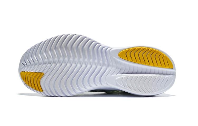 Saucony Kinvara Elite 14 Cushioning Lightweight Low Top Training - S10823-140