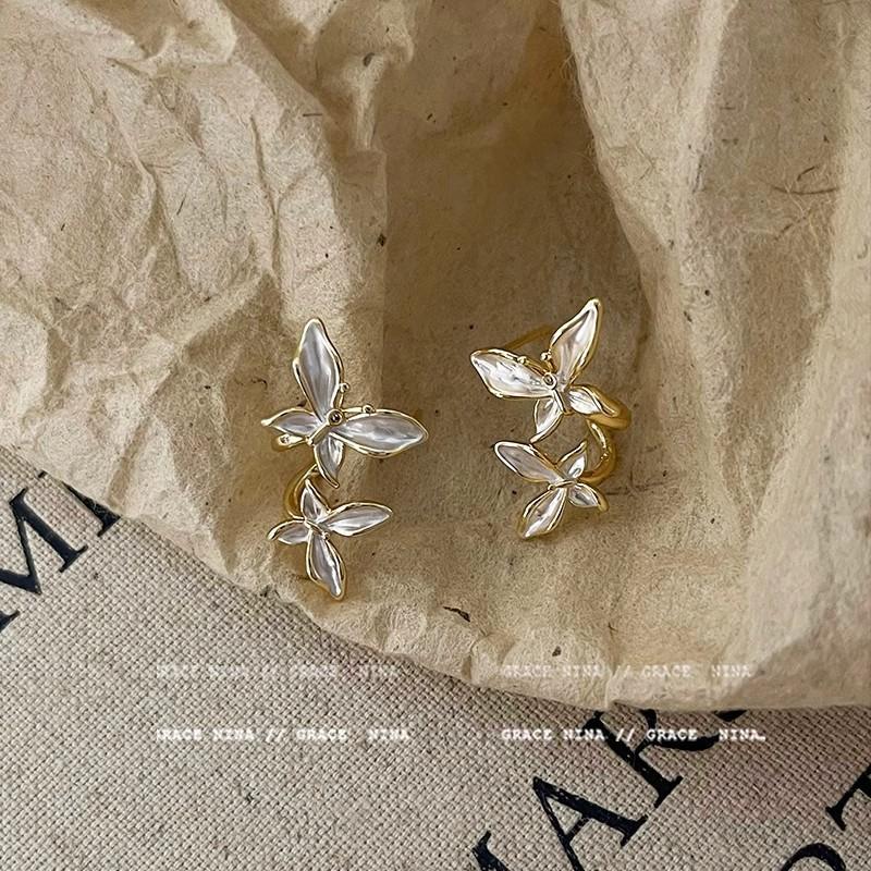 French gentle butterfly stud earrings women s 2025 temperament earrings popular ears
