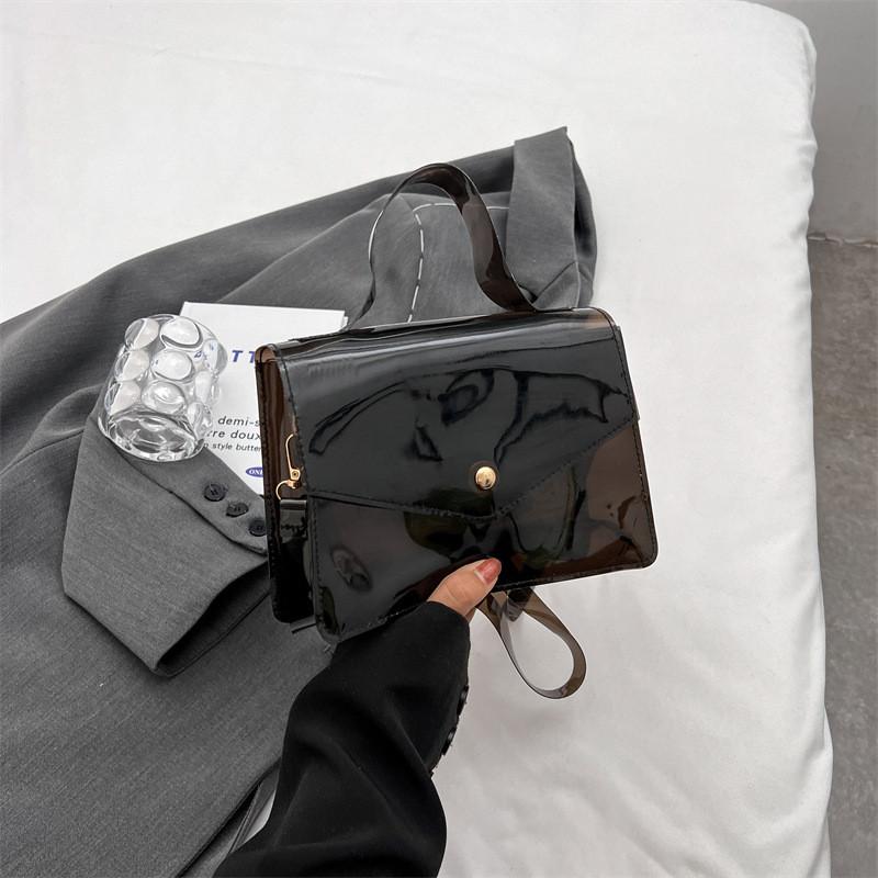 Fashionable Medium Sized Shoulder Bag With Chic Street Style And Pvc Material чёрный