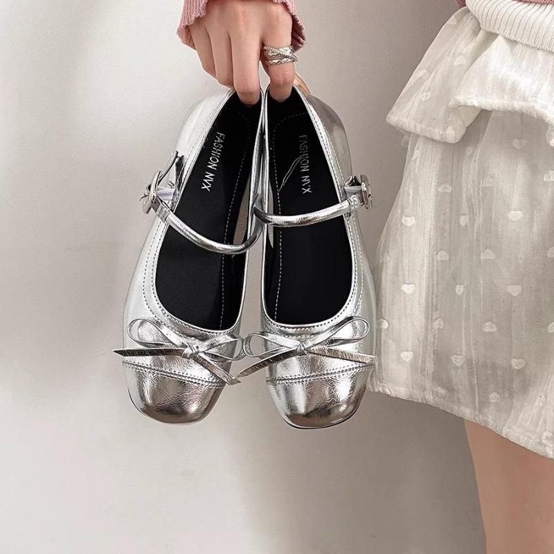 Silver Light Mouth Ballet Flat-soled Single Shoes Women's New Summer Skirt Round Head Beanie Shoes