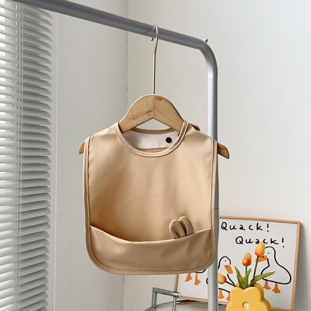 Wodoodporne śliniaki dla niemowląt klasy A - PU odporne na plamy z dużą kieszenią dla chłopców i dziewczynek