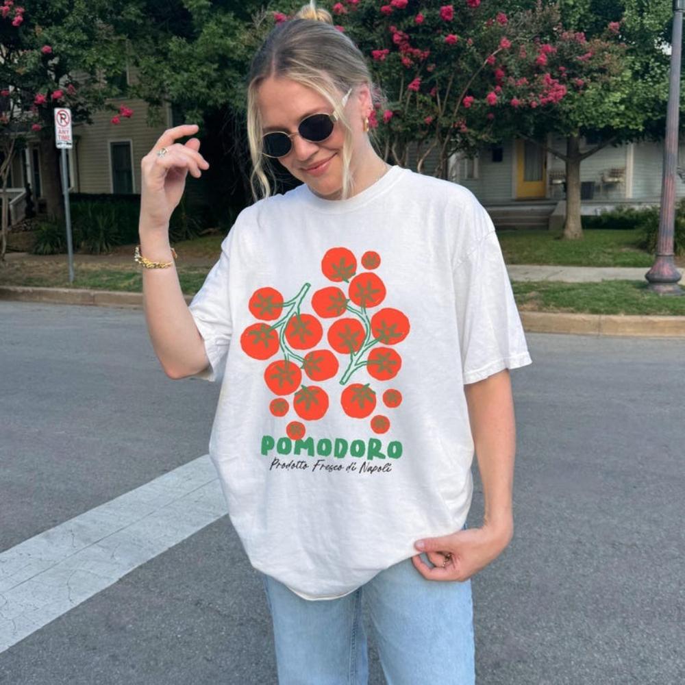 

Pomodoro Tomato Vegetable Girl Summer Tshirt Women Unisex Casual Cotton Graphic T Shirts Creative Streetwear Tops Tee Shortsleev 4XL