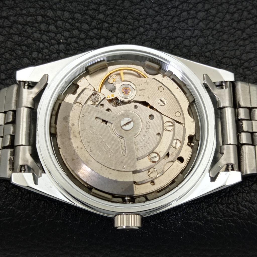 VINTAGE REFURBISHED SEIKO 5 AUTOMATIC JAPAN MENS GREEN DIAL WATCH a440365-4 Sk-a440365-1