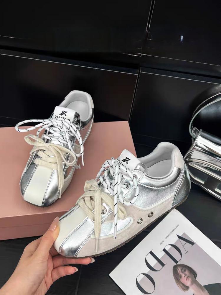 Inner height increase 3.5cm retro color matching pair of shoelaces German training shoes women's 2025 new sports and leisure shoes Forrest Gump shoes