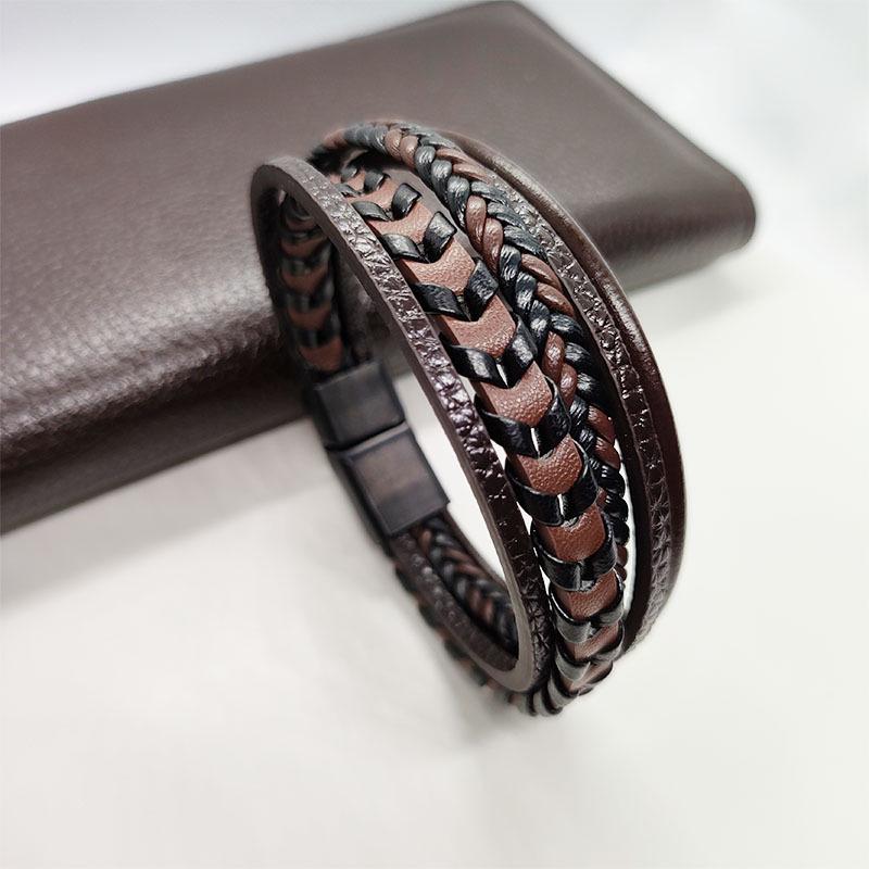 

High-End Men s Leather Woven Bracelet with Alloy Magnetic Buckle 23cm