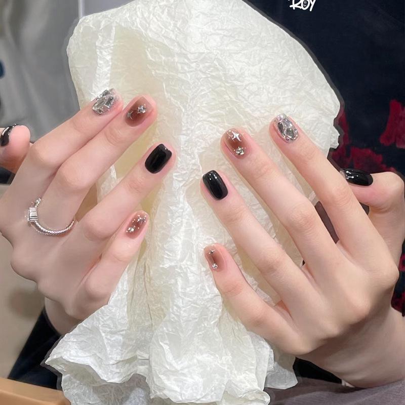 Xiaohongshu Hot Selling Short Style Glitter Diamond Manicure Nail Patches