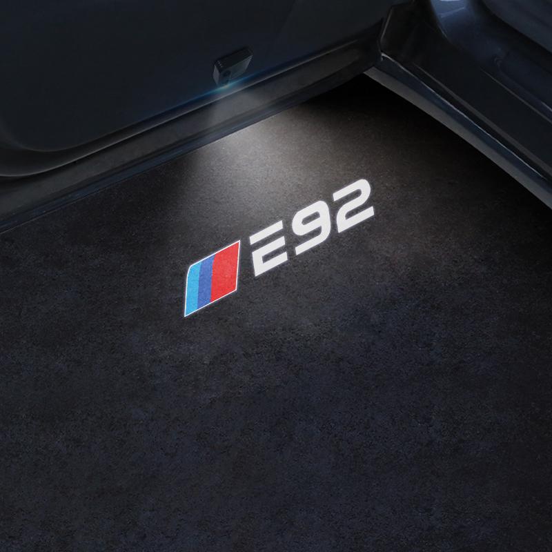 

2Pcs LED Car Door For E61 E60 E91 E92 E90 E87 GT Tricolor Sport Emblem Light Welcome Lamp Wireless Projector Accessories 2PCS For 2 Door