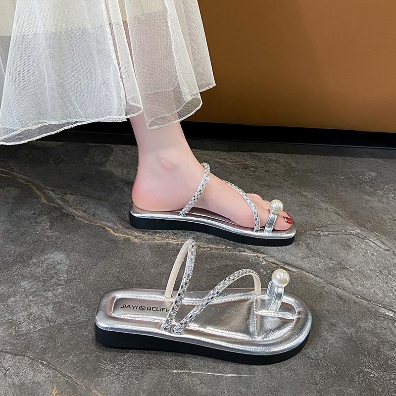 CRLAYDK Women's Slide Sandals Slip On Flat Beach Flip Flop Thong Casual Summer Rhinestone Ladies Ring Toe Travel Slippers