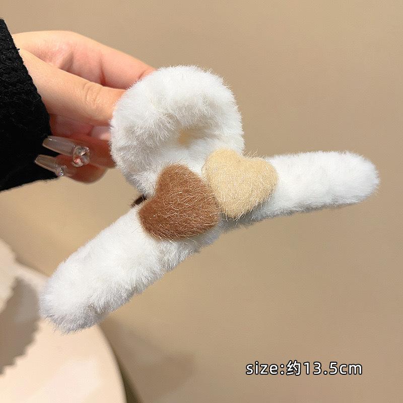 Large Plush Leopard Print Hair Clip for Voluminous Hair, Perfect for Autumn and Winter, Ideal for Trendy Updos. 13cm.