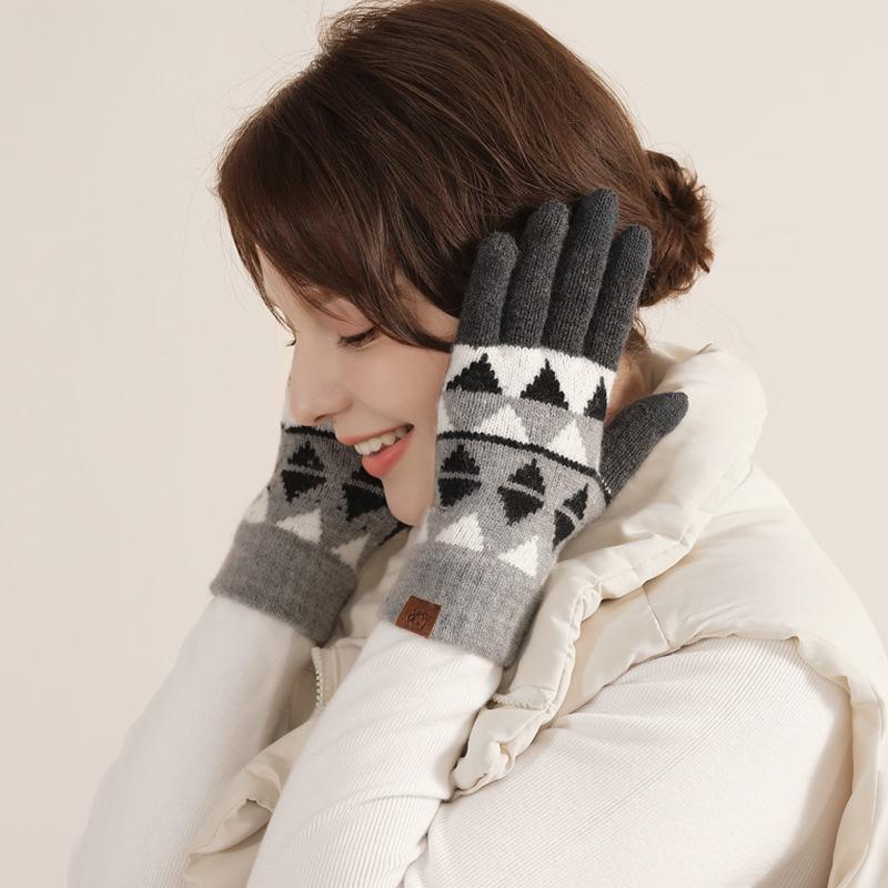 Japanese wool knitted gloves women's winter warm full-finger gloves piled thickened cycling wool gloves men