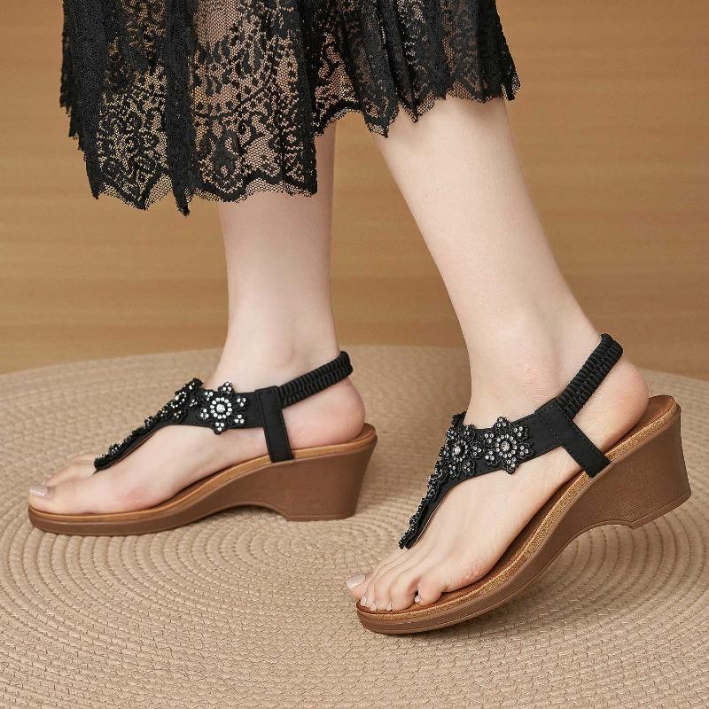 A New Summer Amazon Rhinestone Flower Comfortable Wedge Heel Sandals