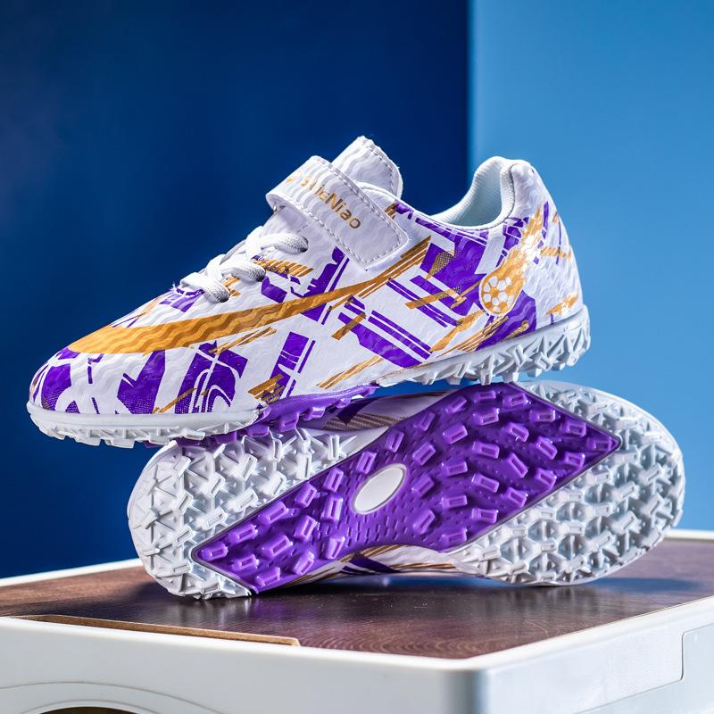 Children's football shoes outdoor sports training shoes primary and secondary school students men's football shoes broken nails sneakers women