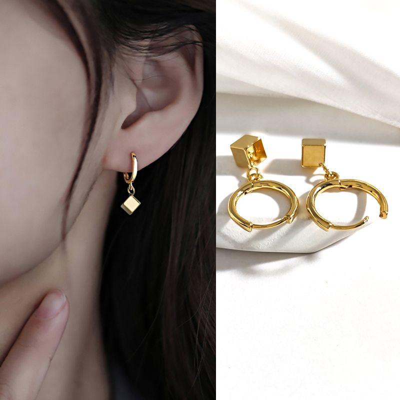 

Sweet Gianduja Noisettes Design Fancy Square Ear Clip Ear Deduction Plated 18K Gold Small Square