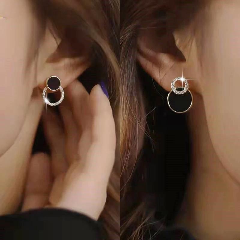 Asymmetrical Hollow Round Stud Earrings Women's Rhinestone Earrings Fashion Ear Jewelry Unusual Small Earrings Accessories CDN
