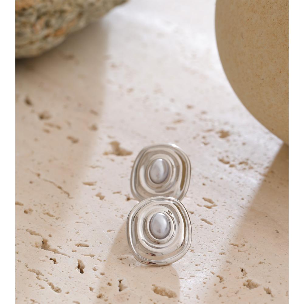 Yhpup High Quality Stainless Steel Pearl Round Stud Earrings Tarnish Resistant Metal Ladies Daily Wear Fashion Jewelry Wholesale