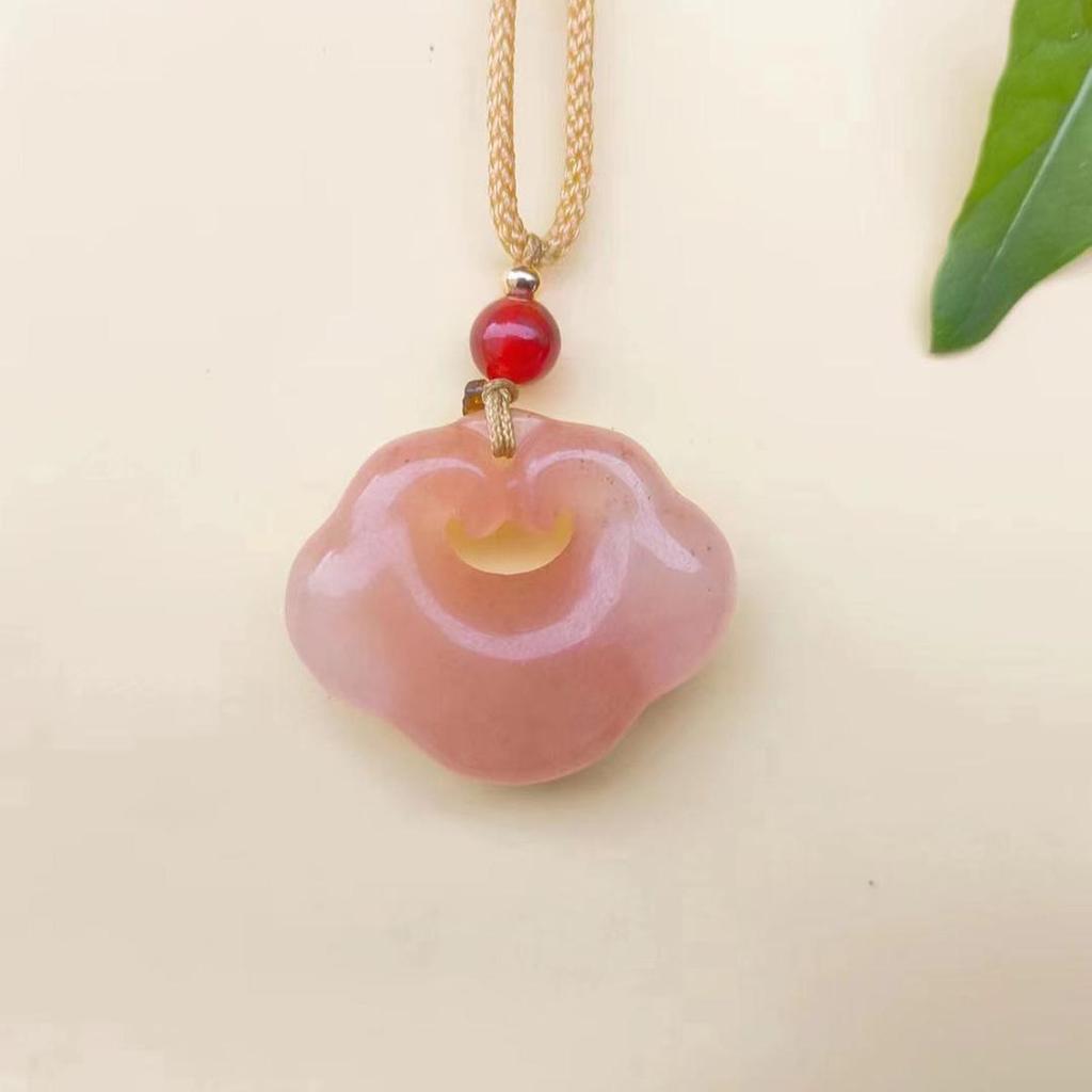 Tianshan Jade Cloud Lock Pendant: Xinjiang Golden Silk & White Jade Ruyi Amulet for Men and Women