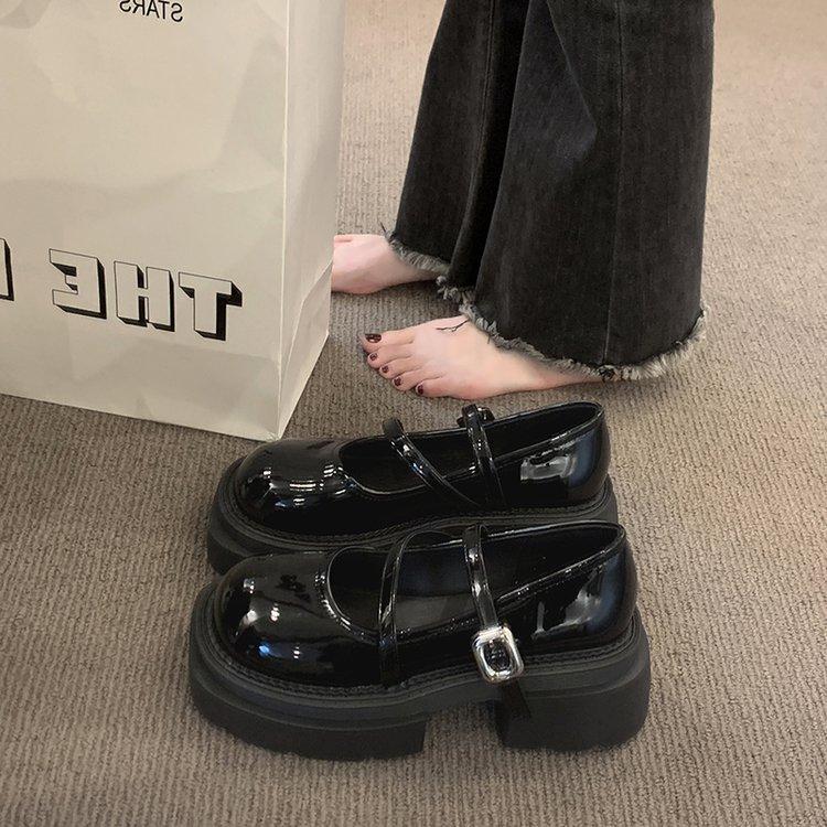 

JK versatile white round head platform small leather shoes women s 2025 new spring retro British style Japanese Mary Jane single 35