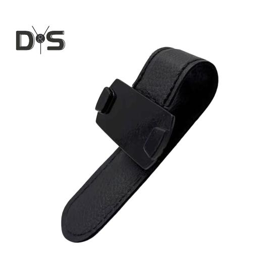 

Держатель солнцезащитного козырька, зажим, кронштейн для автомобильного солнцезащитного козырька, простая установка, искусственная кожа, магнитная присоска, вешалка для автомобильного козырька, подарок для автовладельцев чёрный