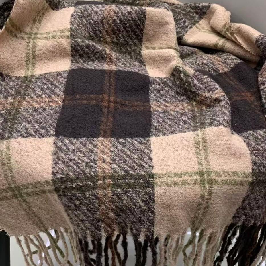 Korean Atmosphere Plaid Scarf Winter Warm Neck Protection Neck Scarf Thickened Warm Shawl Outer Wear