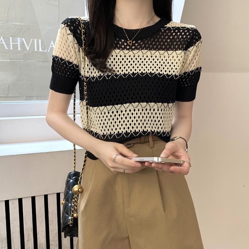 Retro Striped Knitted Short-sleeved Blouse Cap Sleeves Round Neck Ladies Sweater Woman Fashion Clothing