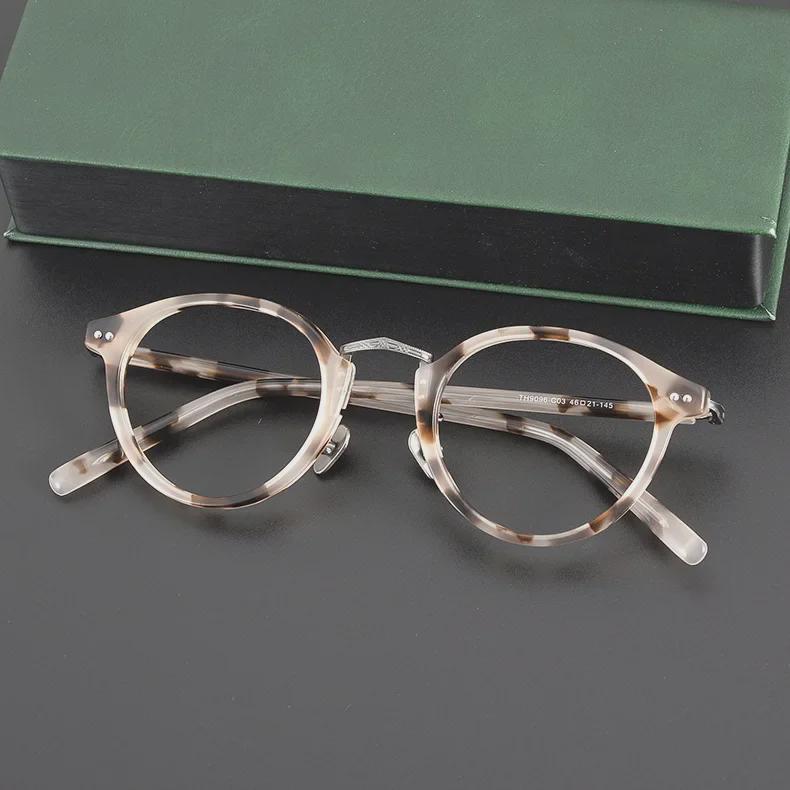 Luxurious Japanese Handmade Gold-Titanium Round Literary Style Glasses Frame for Trendy Men and Women.