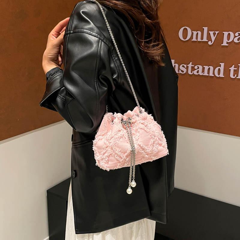 2025 autumn new drawstring tassel denim rhombus women's bag European and American trend simple shoulder bucket messenger bag