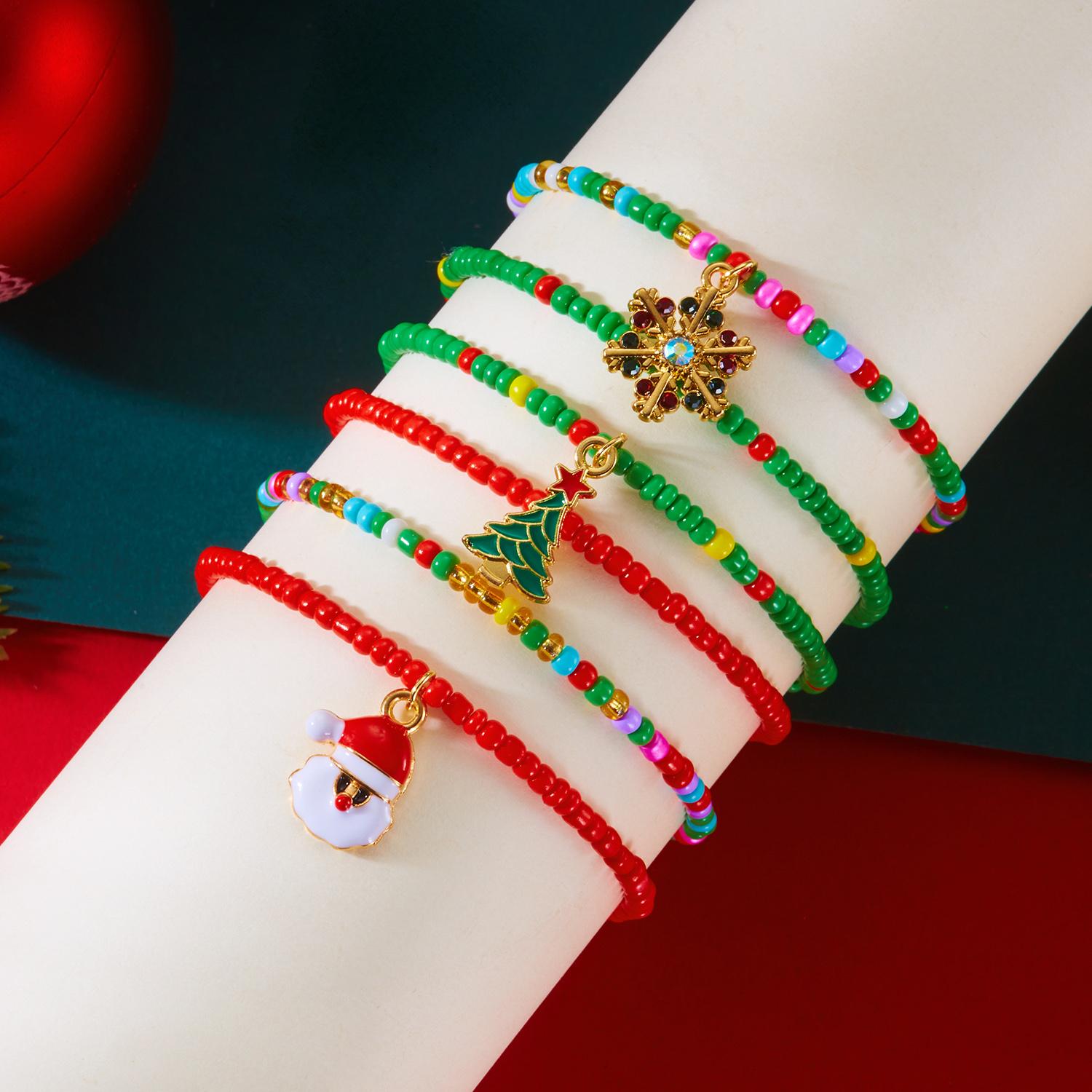

Delicate Christmas Bells Rainbow Pendant Bracelet for Women Cartoon Stockings Santa Claus Elk Bead Chain New Year Zircon Set