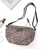 Fredrick Packers FAM SHOULDER M Mini Shoulder Bag, Sacoche, FREE LEOPARD, 221300311 LEOPARD FREE