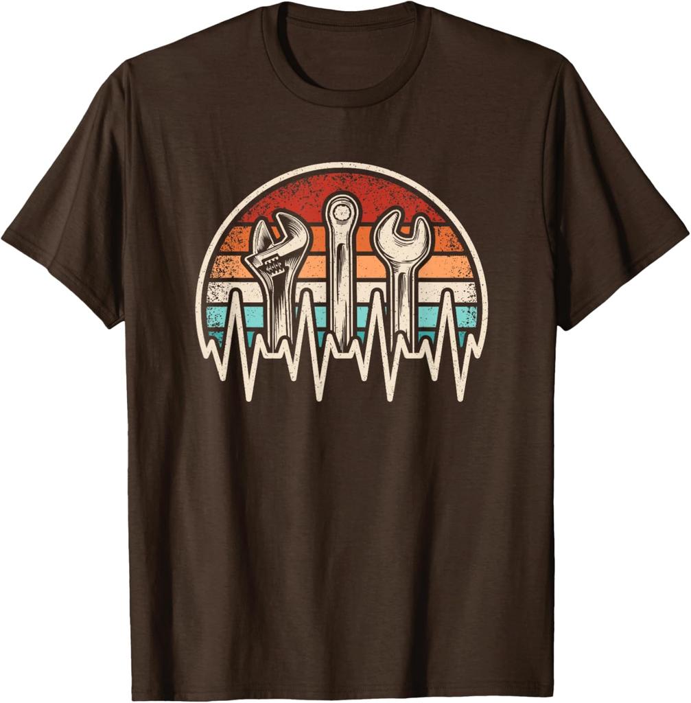 Mechanic Heartbeat Wrench Spanner Retro Sunset Graphic Tee Vintage Auto Repair Short Sleeve T-Shirt