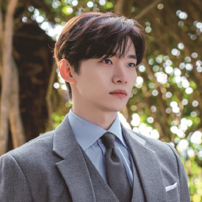 King The Land Korean Drama Photo Essay Korean Essay