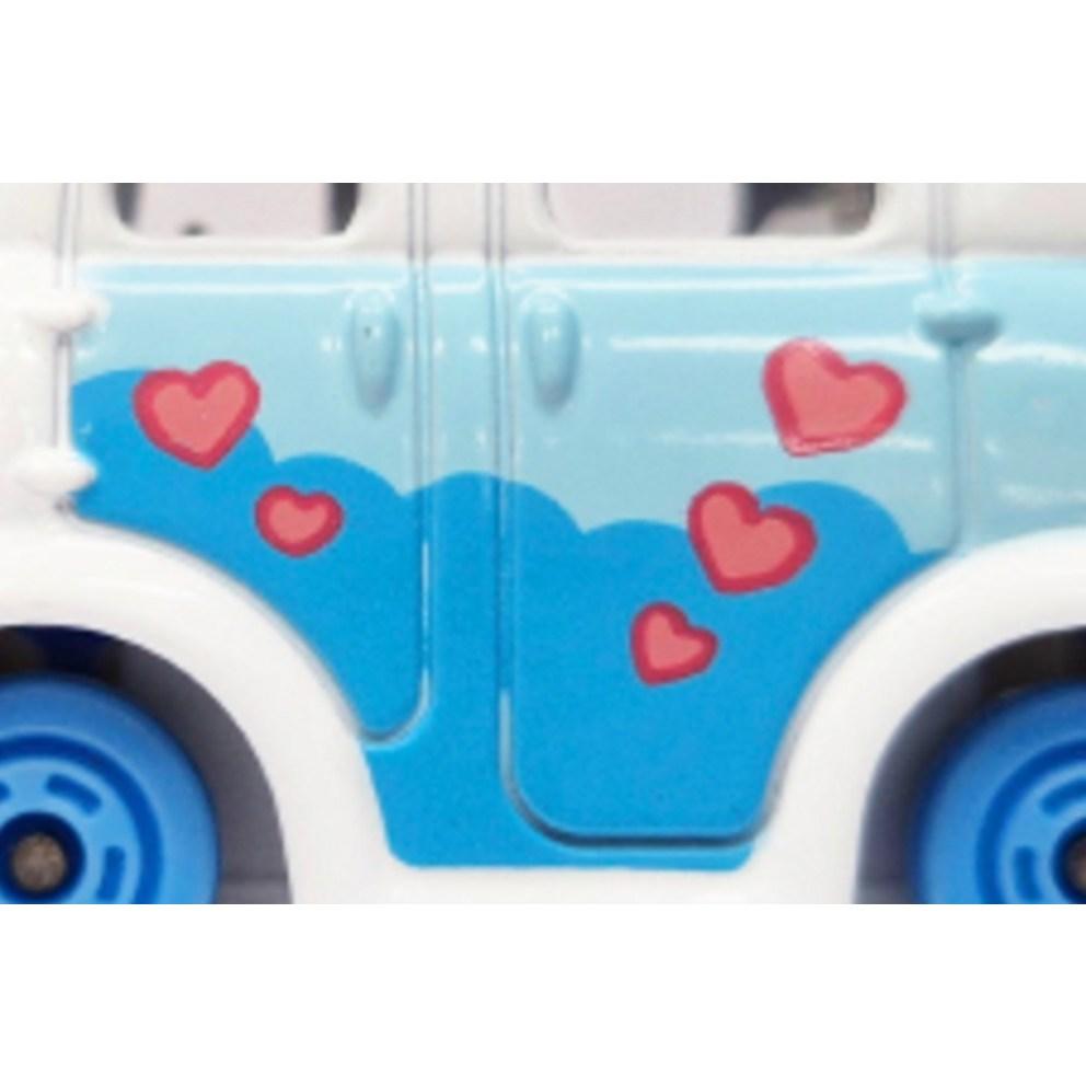 Tomica Dream SP Chiikawa Hachiware Diecast Car