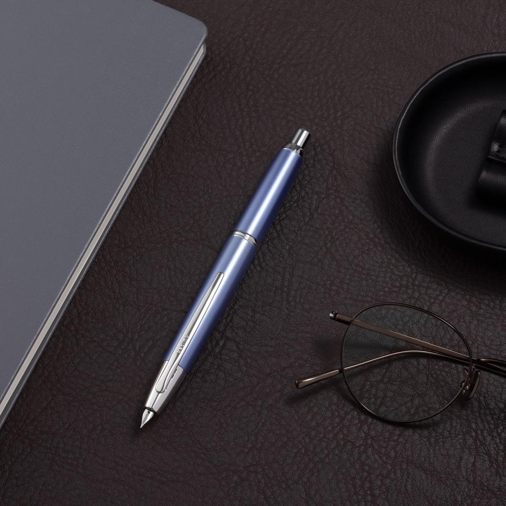 PILOT Capless Decimo FCT-15SR-LBF Light Blue Fine 18K Fountain Pen Made in Japan