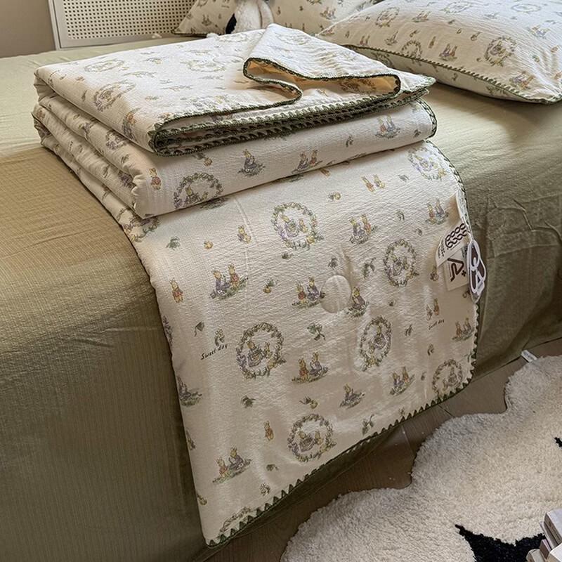 

Rabbit Joy Summer Lyocell Knitted Quilt 4-Piece Set