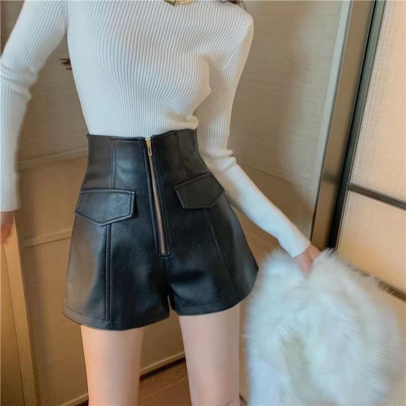 

Women s Fall Spring Outer Wear High Waisted Slimming PU Leather Shorts Fashion Elegant Versatile Zipper A-Line Wide Leg Pants Mini Shorts XS чёрный