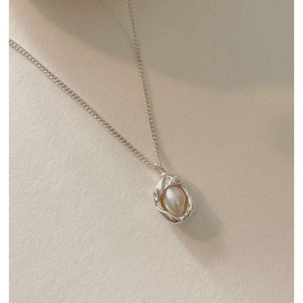 Su Chuang S925 Sterling Silver Freshwater Pearl Clavicle Necklace - Elegant Fried Egg Design Choker for Women
