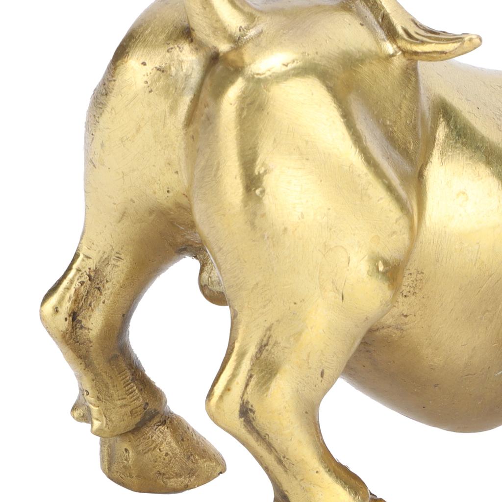 Brass Wall Street Bull Sculpture Feng Shui Wealth Animal Statue Figurine Desktop Decoration for Office Bedroom Bookshelf Shop