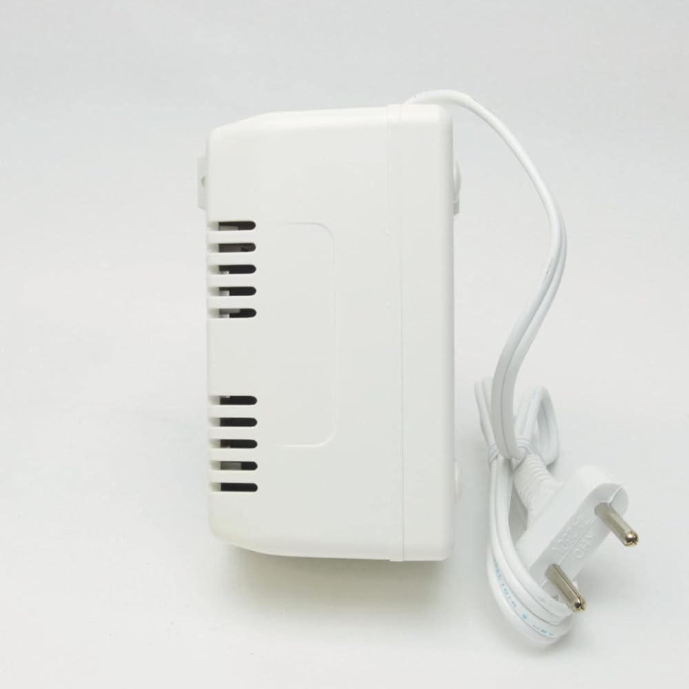 Nissho Kogyo TM-301 Transformer, for International Travel, AC110/220V~AC130/240V (50/60Hz) To AC100V 300/120W
