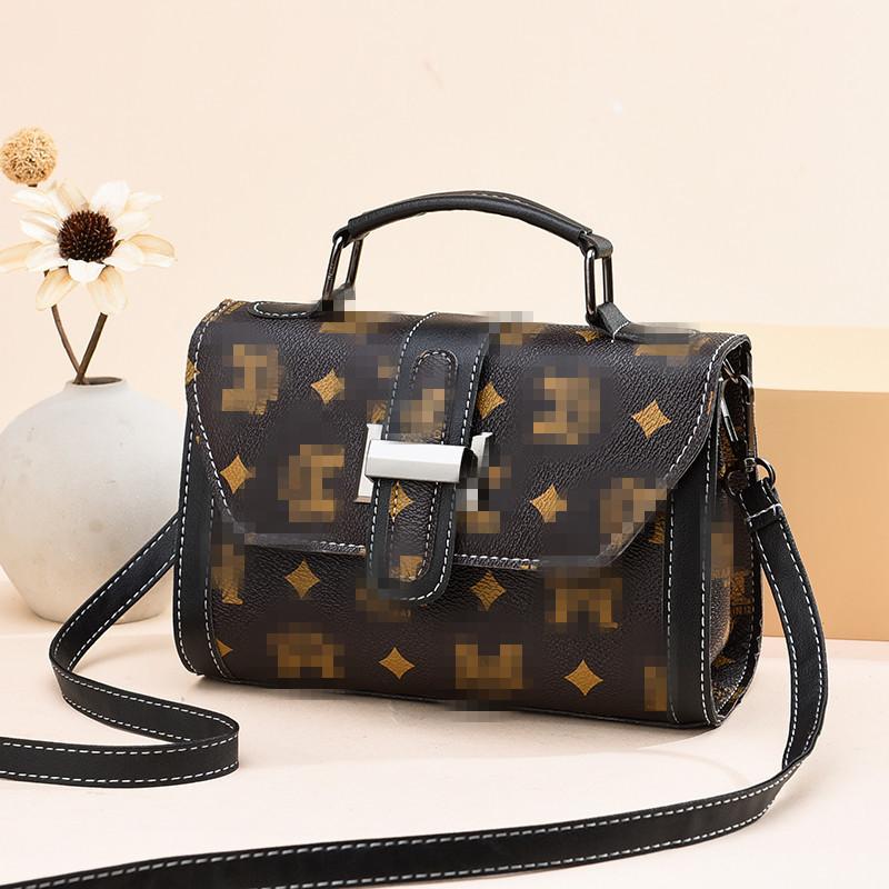 Women's 2025 New Trendy Women's Bag Korean Style One-shoulder Handbag Messenger Bag Fashionable and Versatile Small Square Bag