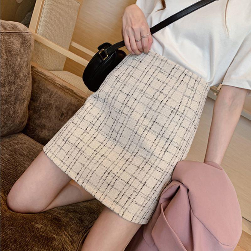 Autumn and Winter Small Fragrant Style Waist Cinching Plaid Skirt Versatile A-line Half Skirt Wrapped Buttocks Short Skirt for Women