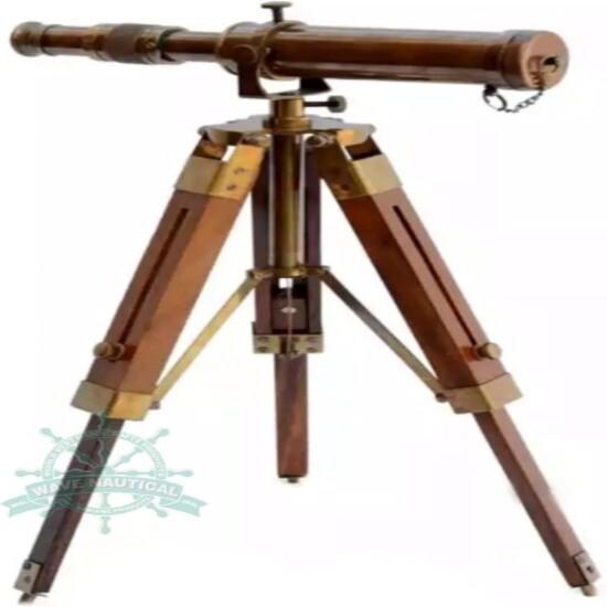 Mosazný dalekohled s dřevěným stojanem na stativ Námořní námořní vintage dekorace na stůl