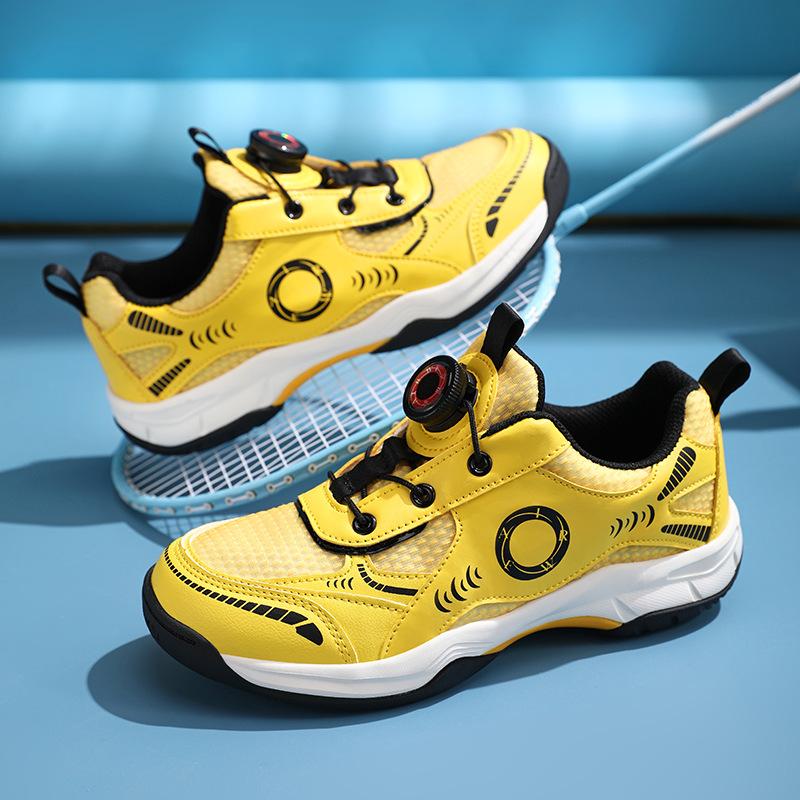 New Badminton Shoes Boys and Girls Professional Training Shoes Breathable Wear-resistant Competition Tennis Shoes Trendy Sports Shoes Table Tennis