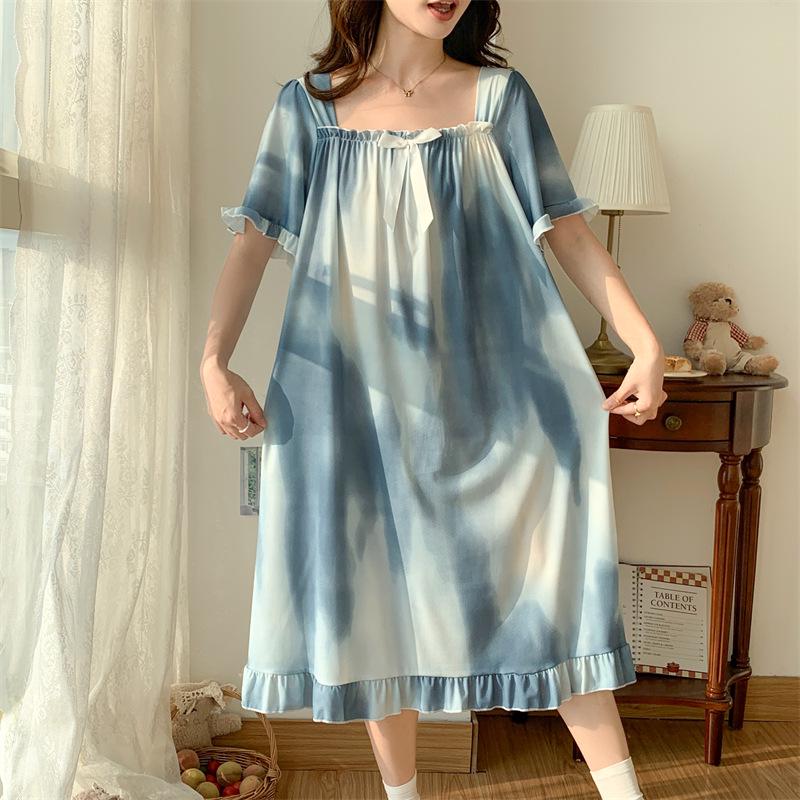 Women's Plus Size Ice Silk Nightdress - Summer Over-the-Knee, High-End, Loose Fit, Thin Section for Sizes Up To 300 Jin