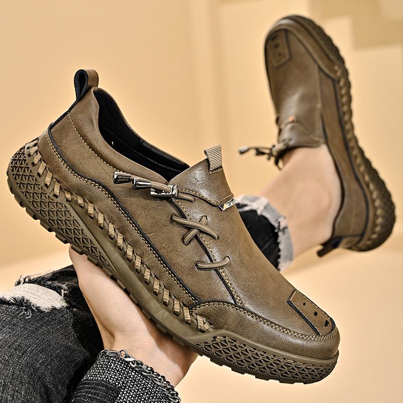 Fashion Men's Shoes Fashion Handmade Soft Leather Shoes Moccasins Comfort Driving Shoe High Quality Leather Casual Shoes Classic Loafers